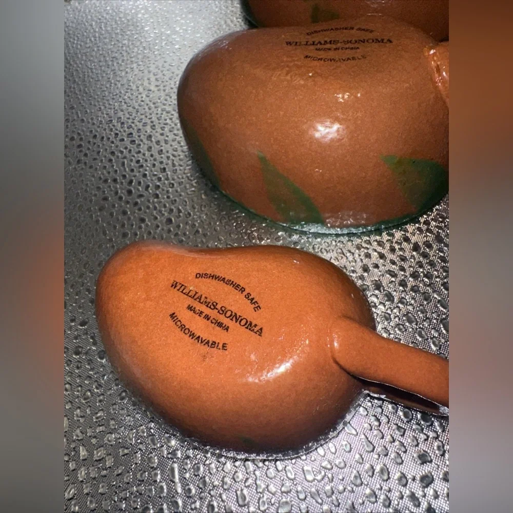 Williams Sonoma Green and Brown Ceramic chili peppers Dish Trio